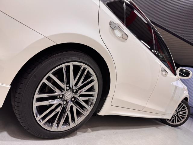 クラウン アスリートＳ　サンルーフ　シートヒーターベンチレーション　純正ナビ　Ｂカメラ　ＥＴＣ　パワーシート　純正１８インチＡＷ　Ｂｌｕｅｔｏｏｔｈ　フルセグＴＶ　ステアリングリモコン　プッシュスタート　スマートキー（34枚目）