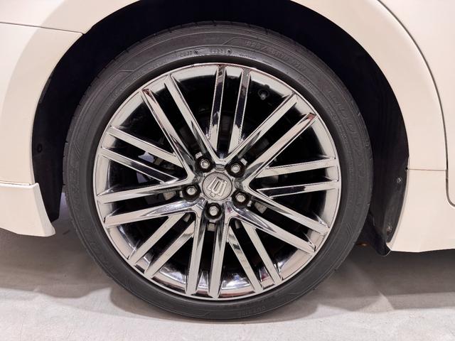 クラウン アスリートＳ　サンルーフ　シートヒーターベンチレーション　純正ナビ　Ｂカメラ　ＥＴＣ　パワーシート　純正１８インチＡＷ　Ｂｌｕｅｔｏｏｔｈ　フルセグＴＶ　ステアリングリモコン　プッシュスタート　スマートキー（35枚目）