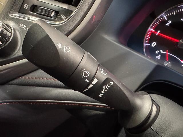 クラウン アスリートＳ　サンルーフ　シートヒーターベンチレーション　純正ナビ　Ｂカメラ　ＥＴＣ　パワーシート　純正１８インチＡＷ　Ｂｌｕｅｔｏｏｔｈ　フルセグＴＶ　ステアリングリモコン　プッシュスタート　スマートキー（46枚目）