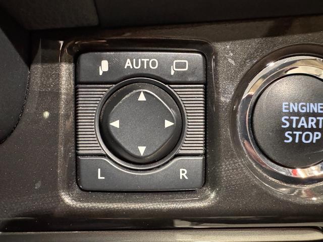 クラウン アスリートＳ　サンルーフ　シートヒーターベンチレーション　純正ナビ　Ｂカメラ　ＥＴＣ　パワーシート　純正１８インチＡＷ　Ｂｌｕｅｔｏｏｔｈ　フルセグＴＶ　ステアリングリモコン　プッシュスタート　スマートキー（52枚目）