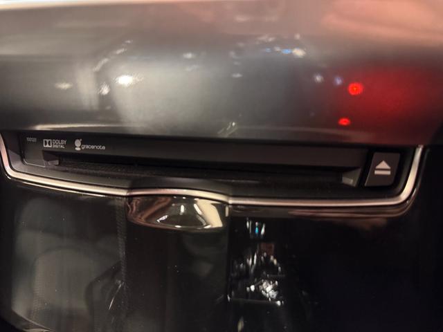 クラウン アスリートＳ　サンルーフ　シートヒーターベンチレーション　純正ナビ　Ｂカメラ　ＥＴＣ　パワーシート　純正１８インチＡＷ　Ｂｌｕｅｔｏｏｔｈ　フルセグＴＶ　ステアリングリモコン　プッシュスタート　スマートキー（64枚目）