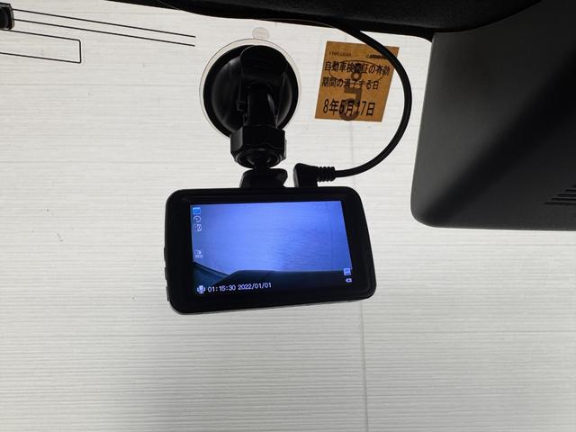 タフト Ｇ　クロムベンチャー　ガラスルーフ　純正ナビ　Ｂカメラ　ＥＴＣ　シートヒーター　ドライブレコーダー　クリアランスソナー　レーンアシスト　衝突軽減ブレーキ　ＵＳＢ　Ｂｌｕｅｔｏｏｔｈ　フルセグＴＶ　純正１５インチＡＷ（13枚目）