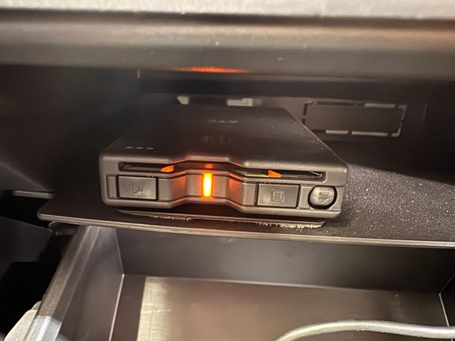 タフト Ｇ　クロムベンチャー　ガラスルーフ　純正ナビ　Ｂカメラ　ＥＴＣ　シートヒーター　ドライブレコーダー　クリアランスソナー　レーンアシスト　衝突軽減ブレーキ　ＵＳＢ　Ｂｌｕｅｔｏｏｔｈ　フルセグＴＶ　純正１５インチＡＷ（14枚目）