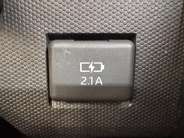 タフト Ｇ　クロムベンチャー　ガラスルーフ　純正ナビ　Ｂカメラ　ＥＴＣ　シートヒーター　ドライブレコーダー　クリアランスソナー　レーンアシスト　衝突軽減ブレーキ　ＵＳＢ　Ｂｌｕｅｔｏｏｔｈ　フルセグＴＶ　純正１５インチＡＷ（20枚目）