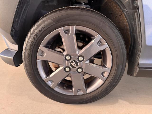 タフト Ｇ　クロムベンチャー　ガラスルーフ　純正ナビ　Ｂカメラ　ＥＴＣ　シートヒーター　ドライブレコーダー　クリアランスソナー　レーンアシスト　衝突軽減ブレーキ　ＵＳＢ　Ｂｌｕｅｔｏｏｔｈ　フルセグＴＶ　純正１５インチＡＷ（42枚目）