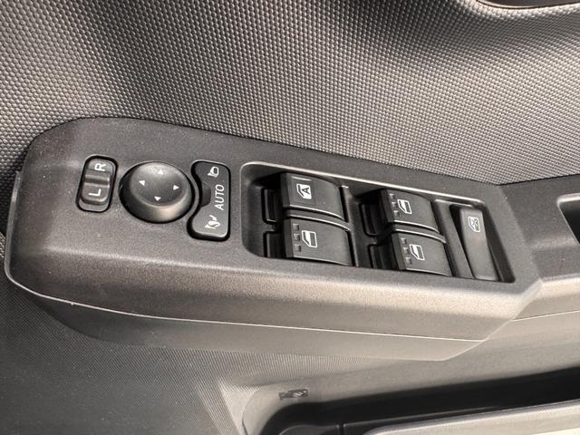 タフト Ｇ　クロムベンチャー　ガラスルーフ　純正ナビ　Ｂカメラ　ＥＴＣ　シートヒーター　ドライブレコーダー　クリアランスソナー　レーンアシスト　衝突軽減ブレーキ　ＵＳＢ　Ｂｌｕｅｔｏｏｔｈ　フルセグＴＶ　純正１５インチＡＷ（52枚目）