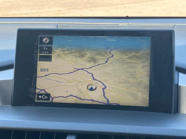 NX NX200t Fスポーツ サンルーフ 黒レザー パワーバックドア シートヒーター/クーラー 3眼LEDヘッド クルーズコントロール コーナーセンサー パワーシート バックカメラ サイドカメラ USB ETC 純正18インチAW(3枚目)