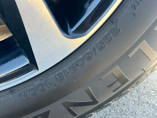 NX NX200t Fスポーツ サンルーフ 黒レザー パワーバックドア シートヒーター/クーラー 3眼LEDヘッド クルーズコントロール コーナーセンサー パワーシート バックカメラ サイドカメラ USB ETC 純正18インチAW(33枚目)