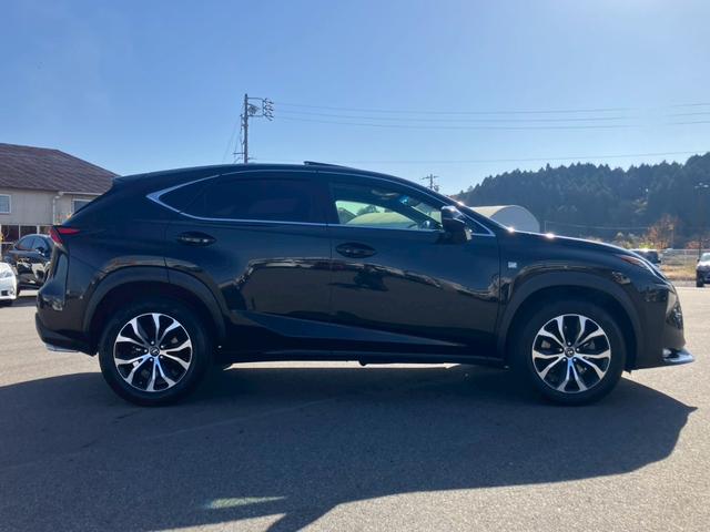 NX NX200t Fスポーツ サンルーフ 黒レザー パワーバックドア シートヒーター/クーラー 3眼LEDヘッド クルーズコントロール コーナーセンサー パワーシート バックカメラ サイドカメラ USB ETC 純正18インチAW(41枚目)