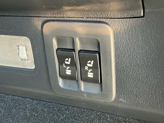 NX NX200t Fスポーツ サンルーフ 黒レザー パワーバックドア シートヒーター/クーラー 3眼LEDヘッド クルーズコントロール コーナーセンサー パワーシート バックカメラ サイドカメラ USB ETC 純正18インチAW(46枚目)