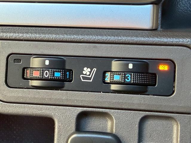 ランドクルーザープラド TX Lパッケージ ワンオーナー ベージュ革 全周囲カメラ ディスプレイオーディオ ナビキット シートヒーター/クーラー レーダークルーズ クリアランスソナー BSM ドライブレコーダー LEDヘッド 純正19インチAW(5枚目)