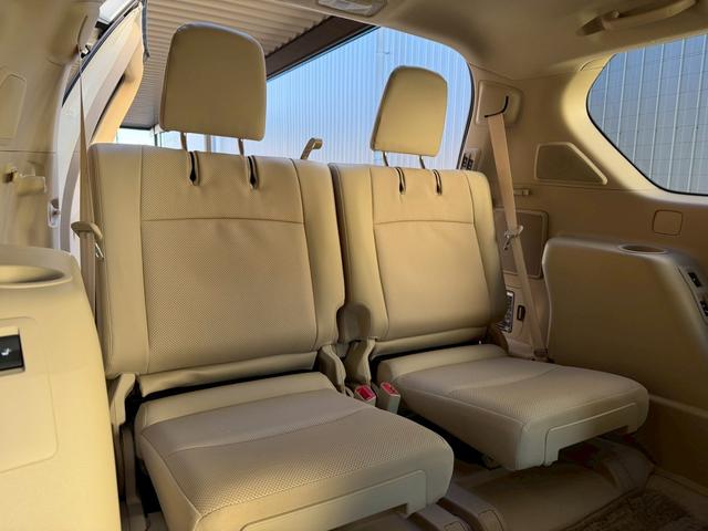 ランドクルーザープラド TX Lパッケージ ワンオーナー ベージュ革 全周囲カメラ ディスプレイオーディオ ナビキット シートヒーター/クーラー レーダークルーズ クリアランスソナー BSM ドライブレコーダー LEDヘッド 純正19インチAW(9枚目)