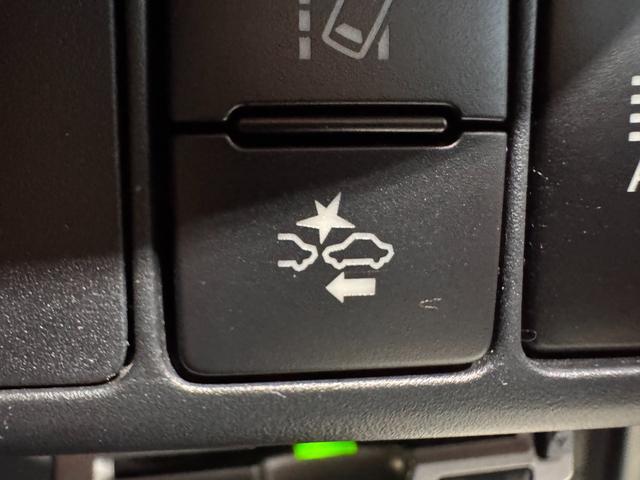 アクア Gブラックソフトレザーセレクション ナビ クルーズコントロール ETC Bカメラ レザーシート レーンアシスト 衝突軽減ブレーキ シートヒーター 純正15インチAW Bluetooth フルセグTV DVD CD 横滑り防止(17枚目)