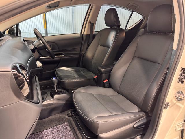 アクア Gブラックソフトレザーセレクション ナビ クルーズコントロール ETC Bカメラ レザーシート レーンアシスト 衝突軽減ブレーキ シートヒーター 純正15インチAW Bluetooth フルセグTV DVD CD 横滑り防止(25枚目)