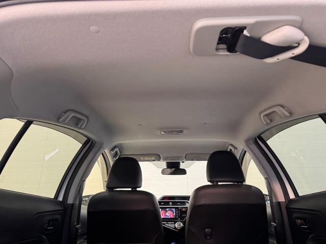 アクア Gブラックソフトレザーセレクション ナビ クルーズコントロール ETC Bカメラ レザーシート レーンアシスト 衝突軽減ブレーキ シートヒーター 純正15インチAW Bluetooth フルセグTV DVD CD 横滑り防止(31枚目)