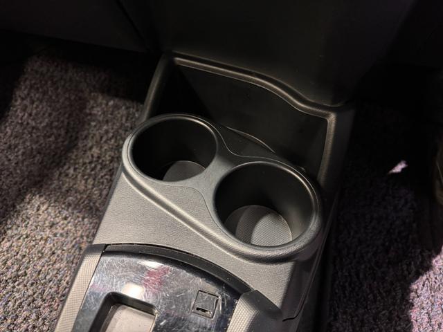 アクア Gブラックソフトレザーセレクション ナビ クルーズコントロール ETC Bカメラ レザーシート レーンアシスト 衝突軽減ブレーキ シートヒーター 純正15インチAW Bluetooth フルセグTV DVD CD 横滑り防止(60枚目)