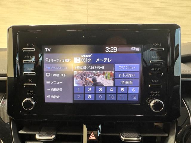 カローラツーリング ハイブリッド　ダブルバイビー　純正ナビ　ＥＴＣ　Ｂカメラ　アダプティブクルーズコントロール　クリアランスソナー　シートヒーター　ステアリングヒーター　レーンアシスト　衝突軽減ブレーキ　ハーフレザー　ＢＴ　純正１７インチＡＷ（12枚目）
