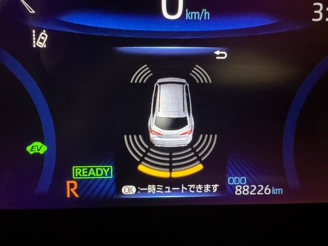 カローラツーリング ハイブリッド　ダブルバイビー　純正ナビ　ＥＴＣ　Ｂカメラ　アダプティブクルーズコントロール　クリアランスソナー　シートヒーター　ステアリングヒーター　レーンアシスト　衝突軽減ブレーキ　ハーフレザー　ＢＴ　純正１７インチＡＷ（17枚目）