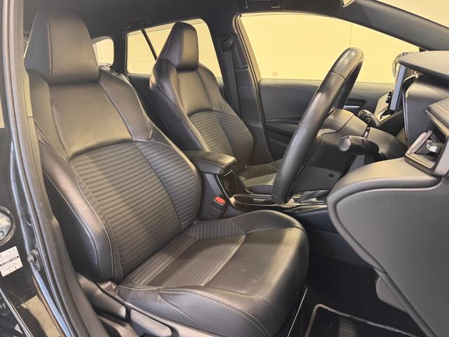 カローラツーリング ハイブリッド　ダブルバイビー　純正ナビ　ＥＴＣ　Ｂカメラ　アダプティブクルーズコントロール　クリアランスソナー　シートヒーター　ステアリングヒーター　レーンアシスト　衝突軽減ブレーキ　ハーフレザー　ＢＴ　純正１７インチＡＷ（28枚目）