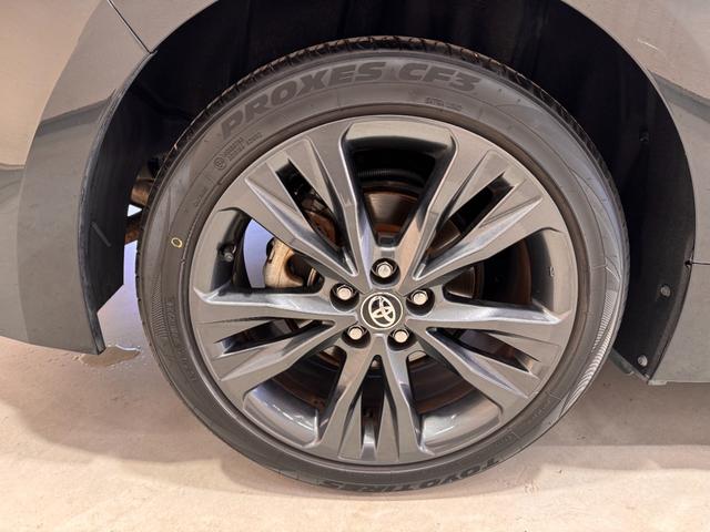 カローラツーリング ハイブリッド　ダブルバイビー　純正ナビ　ＥＴＣ　Ｂカメラ　アダプティブクルーズコントロール　クリアランスソナー　シートヒーター　ステアリングヒーター　レーンアシスト　衝突軽減ブレーキ　ハーフレザー　ＢＴ　純正１７インチＡＷ（42枚目）