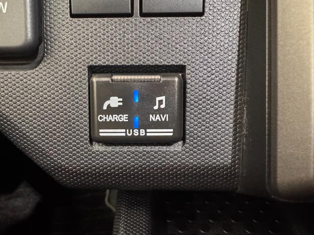 タフト G クロムベンチャー ガラスルーフ 純正ナビ ドラレコ Bカメラ クリアランスソナー シートヒーター アイスト Bluetooth フルセグTV DVD CD 純正15インチAW LEDヘッド HOLD USB 横滑り防止(20枚目)