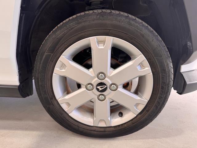 タフト G クロムベンチャー ガラスルーフ 純正ナビ ドラレコ Bカメラ クリアランスソナー シートヒーター アイスト Bluetooth フルセグTV DVD CD 純正15インチAW LEDヘッド HOLD USB 横滑り防止(38枚目)