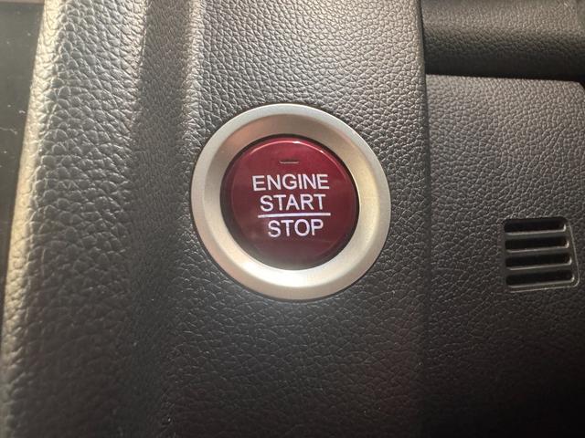 �v�b�V���G���W���X�^�[�g�V�X�e���A�G���W���n���E��~�������^�b�`�ōs�����Ƃ��ł��܂��B