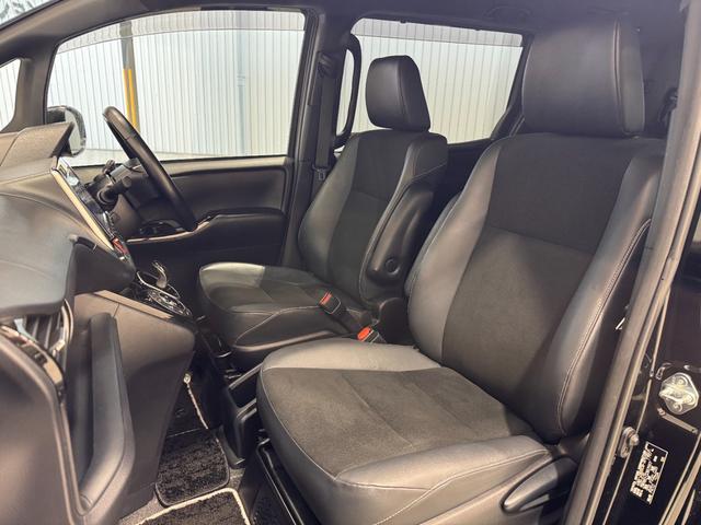 ノア ハイブリッドＳｉ　ダブルバイビーＩＩ　純正９インチナビ　フリップダウンモニター　両側Ｐスラドア　クリアランスソナー　クルコン　ＥＴＣ　Ｂカメラ　シートヒーター　ドラレコ　ハーフレザー　純正１６インチＡＷ　レーンアシスト　衝突軽減ブレーキ（33枚目）