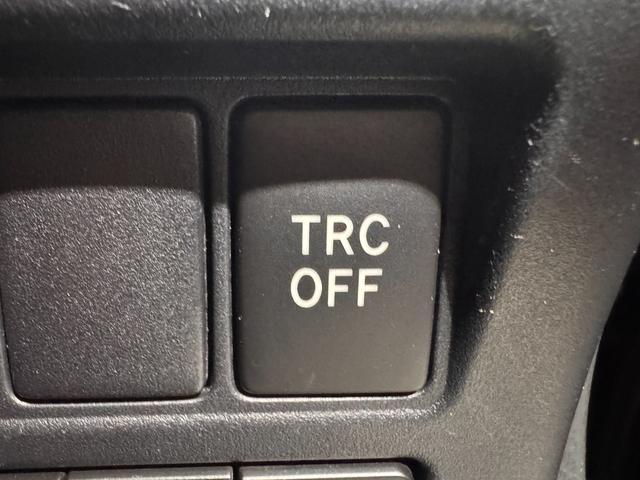 ノア ハイブリッドＳｉ　ダブルバイビーＩＩ　純正９インチナビ　フリップダウンモニター　両側Ｐスラドア　クリアランスソナー　クルコン　ＥＴＣ　Ｂカメラ　シートヒーター　ドラレコ　ハーフレザー　純正１６インチＡＷ　レーンアシスト　衝突軽減ブレーキ（54枚目）