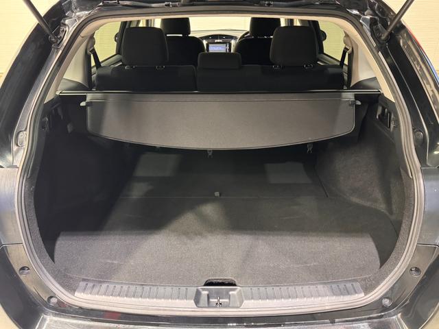 カローラフィールダー ハイブリッドG 純正ナビ ETC レーンアシスト 衝突軽減ブレーキ オートハイビーム テレビ Bluetooth 社外15インチAW ステアリングリモコン オートライト オートエアコン ライトレベライザー(25枚目)