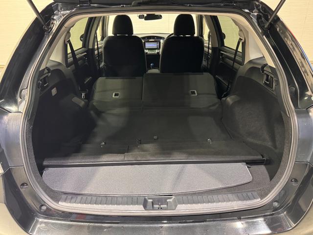 カローラフィールダー ハイブリッドG 純正ナビ ETC レーンアシスト 衝突軽減ブレーキ オートハイビーム テレビ Bluetooth 社外15インチAW ステアリングリモコン オートライト オートエアコン ライトレベライザー(26枚目)