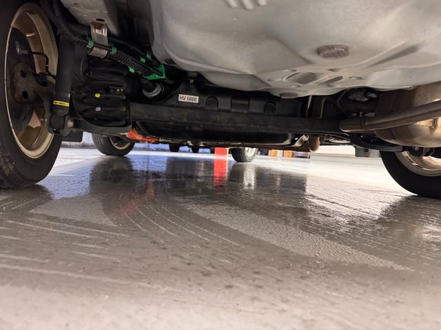 カローラフィールダー ハイブリッドG 純正ナビ ETC レーンアシスト 衝突軽減ブレーキ オートハイビーム テレビ Bluetooth 社外15インチAW ステアリングリモコン オートライト オートエアコン ライトレベライザー(34枚目)