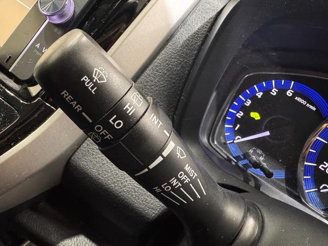 カローラフィールダー ハイブリッドG 純正ナビ ETC レーンアシスト 衝突軽減ブレーキ オートハイビーム テレビ Bluetooth 社外15インチAW ステアリングリモコン オートライト オートエアコン ライトレベライザー(42枚目)