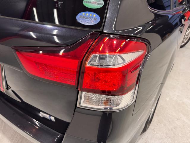 カローラフィールダー ハイブリッドG 純正ナビ ETC レーンアシスト 衝突軽減ブレーキ オートハイビーム テレビ Bluetooth 社外15インチAW ステアリングリモコン オートライト オートエアコン ライトレベライザー(49枚目)