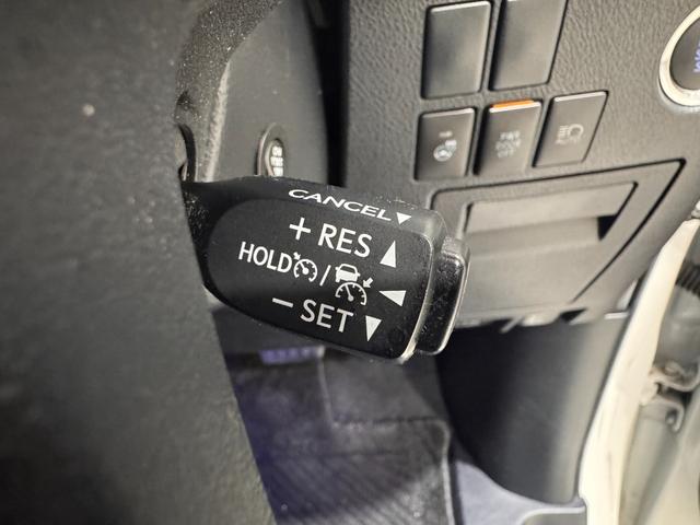 アルファード ２．５Ｓ　Ｃパッケージ　サンルーフ　純正ナビ　シートヒーターベンチレーション　デジタルインナーミラー　ＢＳＭ　クリアランスソナー　ＥＴＣ　Ｂカメラ　アダプティブクルコン　両側Ｐスラドア　レーンアシスト　　純正１８インチＡＷ（23枚目）