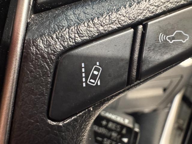 アルファード ２．５Ｓ　Ｃパッケージ　サンルーフ　純正ナビ　シートヒーターベンチレーション　デジタルインナーミラー　ＢＳＭ　クリアランスソナー　ＥＴＣ　Ｂカメラ　アダプティブクルコン　両側Ｐスラドア　レーンアシスト　　純正１８インチＡＷ（24枚目）