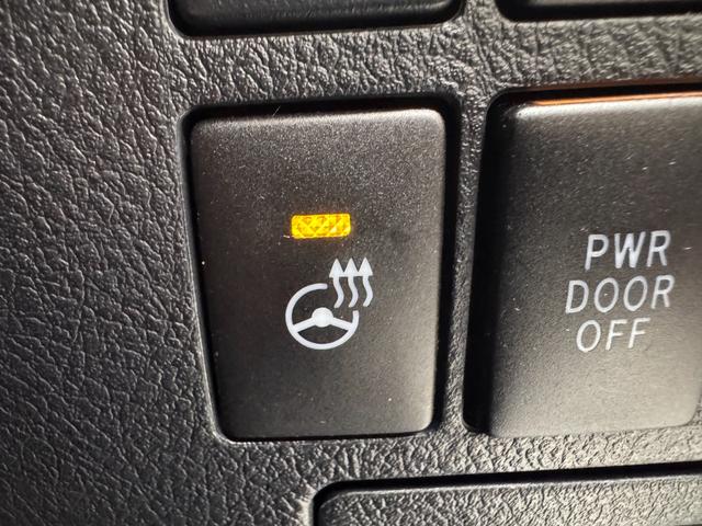 アルファード ２．５Ｓ　Ｃパッケージ　サンルーフ　純正ナビ　シートヒーターベンチレーション　デジタルインナーミラー　ＢＳＭ　クリアランスソナー　ＥＴＣ　Ｂカメラ　アダプティブクルコン　両側Ｐスラドア　レーンアシスト　　純正１８インチＡＷ（25枚目）