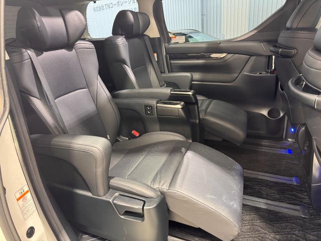 アルファード ２．５Ｓ　Ｃパッケージ　サンルーフ　純正ナビ　シートヒーターベンチレーション　デジタルインナーミラー　ＢＳＭ　クリアランスソナー　ＥＴＣ　Ｂカメラ　アダプティブクルコン　両側Ｐスラドア　レーンアシスト　　純正１８インチＡＷ（38枚目）