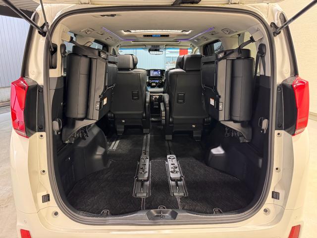 アルファード ２．５Ｓ　Ｃパッケージ　サンルーフ　純正ナビ　シートヒーターベンチレーション　デジタルインナーミラー　ＢＳＭ　クリアランスソナー　ＥＴＣ　Ｂカメラ　アダプティブクルコン　両側Ｐスラドア　レーンアシスト　　純正１８インチＡＷ（43枚目）