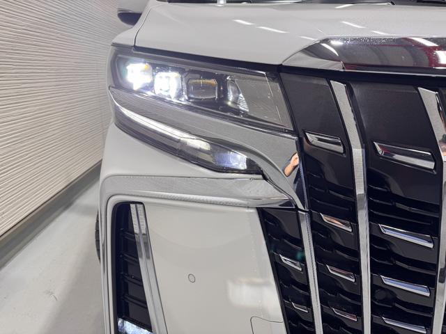 アルファード ２．５Ｓ　Ｃパッケージ　サンルーフ　純正ナビ　シートヒーターベンチレーション　デジタルインナーミラー　ＢＳＭ　クリアランスソナー　ＥＴＣ　Ｂカメラ　アダプティブクルコン　両側Ｐスラドア　レーンアシスト　　純正１８インチＡＷ（45枚目）