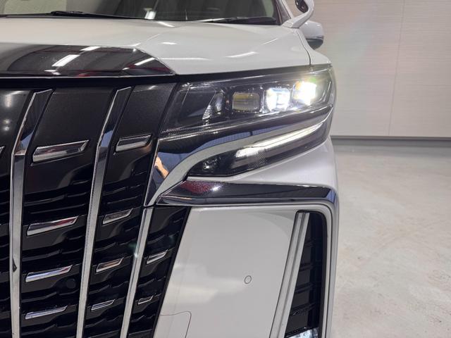 アルファード ２．５Ｓ　Ｃパッケージ　サンルーフ　純正ナビ　シートヒーターベンチレーション　デジタルインナーミラー　ＢＳＭ　クリアランスソナー　ＥＴＣ　Ｂカメラ　アダプティブクルコン　両側Ｐスラドア　レーンアシスト　　純正１８インチＡＷ（46枚目）