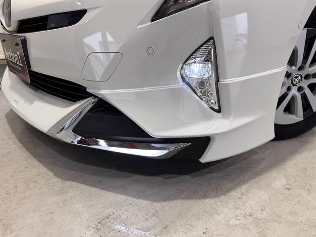 プリウス Ｓセーフティプラス　デイライト付きフルエアロ　純正ナビ　アダプティブクルコン　ＥＴＣ　Ｂカメラ　クリアランスソナー　ドライブレコーダー　レーンアシスト　パーキングアシスト　衝突軽減ブレーキ　純正１５インチＡＷ（35枚目）