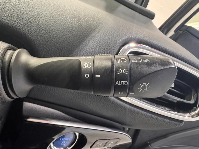 プリウス Ｓセーフティプラス　デイライト付きフルエアロ　純正ナビ　アダプティブクルコン　ＥＴＣ　Ｂカメラ　クリアランスソナー　ドライブレコーダー　レーンアシスト　パーキングアシスト　衝突軽減ブレーキ　純正１５インチＡＷ（51枚目）