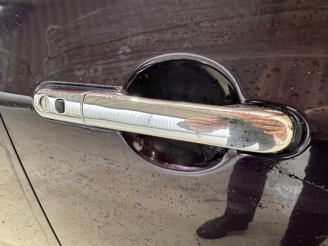 アルトラパン Xセレクション ナビ シートヒーター ドライブレコーダー アイドリングストップ 純正14インチAW CD オートライト オートエアコン プッシュスタート スマートキー 電動格納ミラー パワーウインドウ(40枚目)