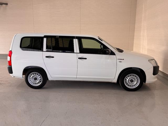 プロボックス ハイブリッドＤＸ　コンフォート　純正ナビ　ドライブレコーダー　ＥＴＣ　レーンアシスト　衝突軽減ブレーキ　ＵＳＢ　アクセサリーコンセント　テレビ　オートハイビーム　フルフラット　キーレスキー　横滑り防止（20枚目）