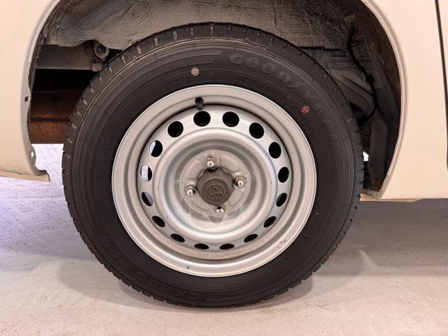 プロボックス ハイブリッドＤＸ　コンフォート　純正ナビ　ドライブレコーダー　ＥＴＣ　レーンアシスト　衝突軽減ブレーキ　ＵＳＢ　アクセサリーコンセント　テレビ　オートハイビーム　フルフラット　キーレスキー　横滑り防止（38枚目）