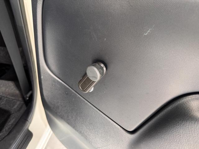 プロボックス ハイブリッドＤＸ　コンフォート　純正ナビ　ドライブレコーダー　ＥＴＣ　レーンアシスト　衝突軽減ブレーキ　ＵＳＢ　アクセサリーコンセント　テレビ　オートハイビーム　フルフラット　キーレスキー　横滑り防止（58枚目）