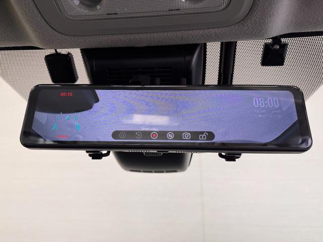 ヴォクシー ハイブリッドＺＳ　煌ＩＩ　ＡＬＰＩＮＥ１０インチナビ　フリップダウンモニター　デジタルインナーミラー　両側Ｐスラドア　ＥＴＣ　バックカメラ　レーンアシスト　衝突軽減ブレーキ　オートハイビーム　純正１６インチＡＷ（10枚目）