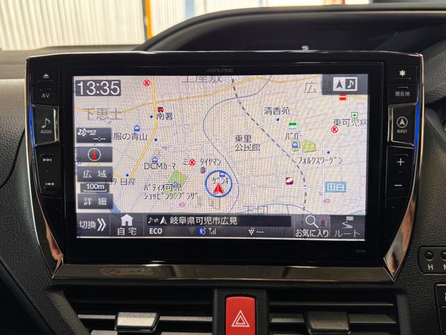 ヴォクシー ハイブリッドＺＳ　煌ＩＩ　ＡＬＰＩＮＥ１０インチナビ　フリップダウンモニター　デジタルインナーミラー　両側Ｐスラドア　ＥＴＣ　バックカメラ　レーンアシスト　衝突軽減ブレーキ　オートハイビーム　純正１６インチＡＷ（11枚目）