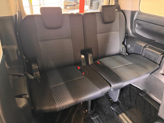 ヴォクシー ハイブリッドＺＳ　煌ＩＩ　ＡＬＰＩＮＥ１０インチナビ　フリップダウンモニター　デジタルインナーミラー　両側Ｐスラドア　ＥＴＣ　バックカメラ　レーンアシスト　衝突軽減ブレーキ　オートハイビーム　純正１６インチＡＷ（32枚目）